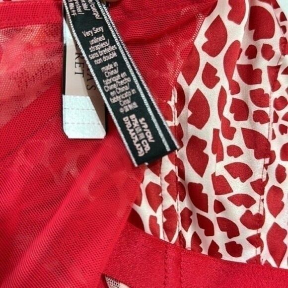 NWT VICTORIA'S SECRET VERY SEXY UNLINED RED LIPS BUSTIER SMALL - Picture 7 of 9